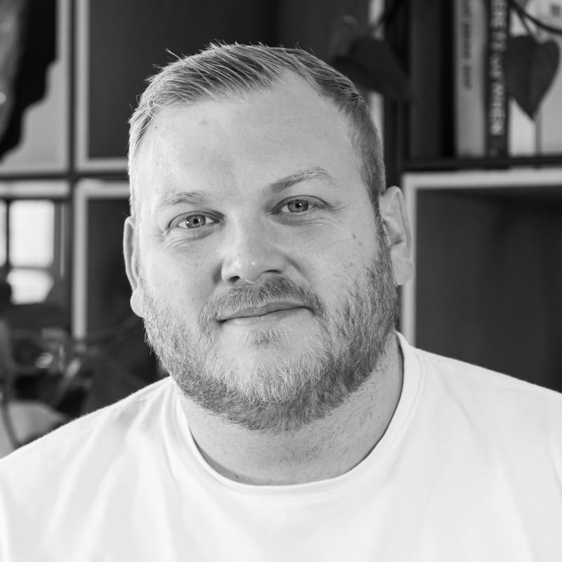 ** Tom Sloan Black and White 4 1x1